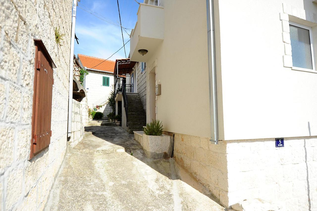 Apartments Rejo Donji Okrug  Extérieur photo
