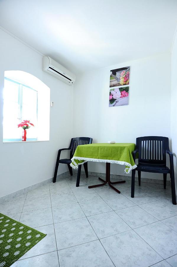 Apartments Rejo Donji Okrug  Extérieur photo