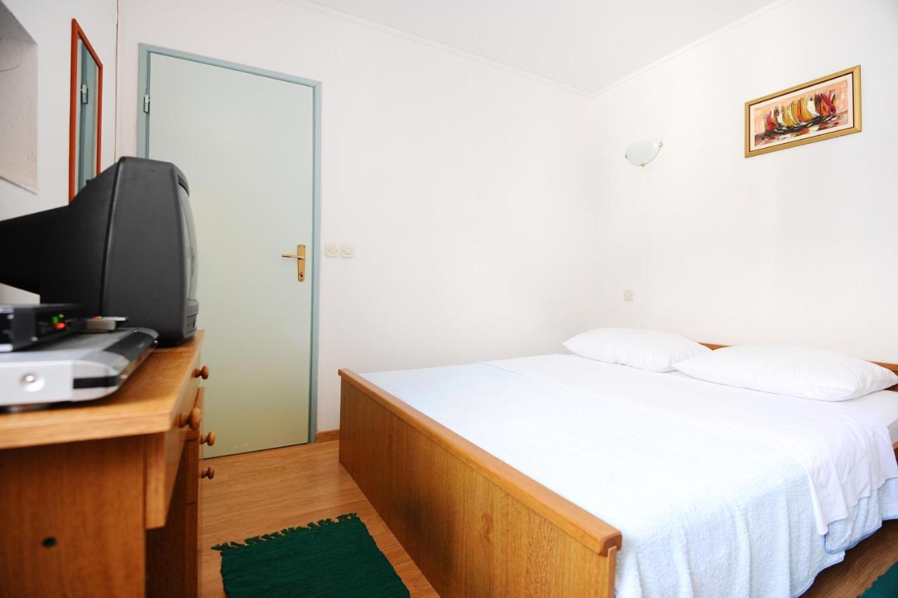 Apartments Rejo Donji Okrug  Extérieur photo