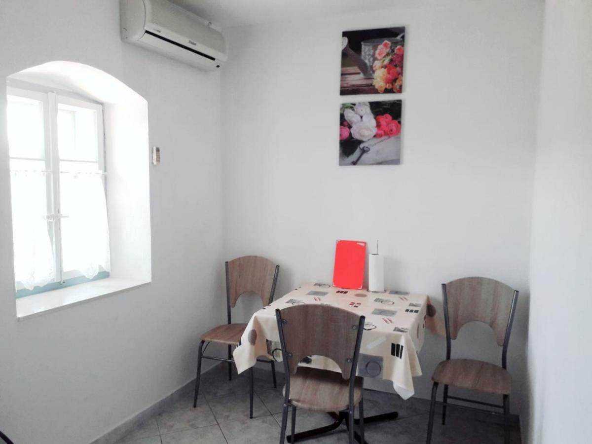 Apartments Rejo Donji Okrug  Extérieur photo